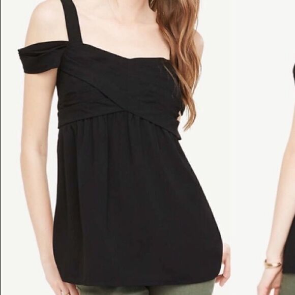 Ann Taylor Crepe Wrap Cold Shoulder Tie Back Top - Picture 7 of 9